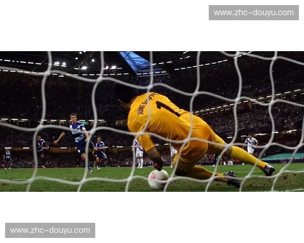 铁血基辅碰撞博斯普鲁斯之魂：一场跨越寒冬与烈焰的足球史诗